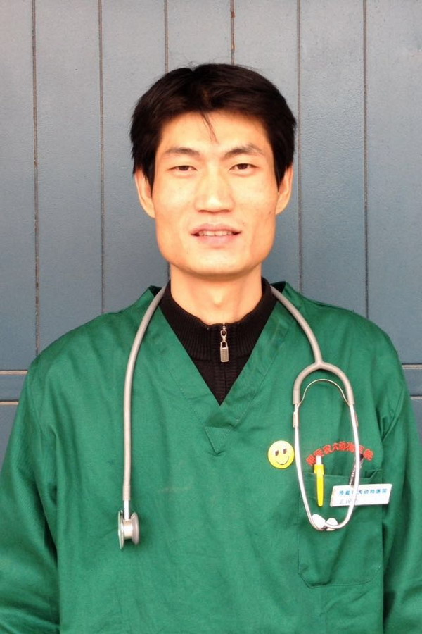 专家介绍  裴锐哲